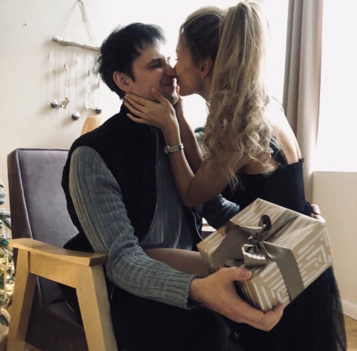 Дом-2. Новости / Сергей Сичкар и Александра Скородумова сошлись и ...