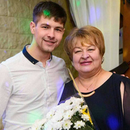 Мама Дмитренко о разводе сына с Рапунцель: «Она лишила его жизни»