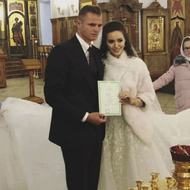 Дмитрий Тарасов и Анастасия Костенко обвенчались