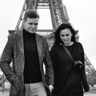 Увидеть Париж и развестись: какой была пара Вики Романец и Антона Гусева