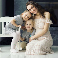 «Сестренки предсказали братика»: беременная Маша Круглыхина мечтает о сыне 