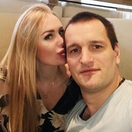 Развод Леши Самсонова и Юли Щаулиной перенесли на месяц