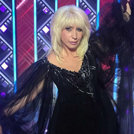 Ирина Аллегрова грозится засудить собственных фанатов