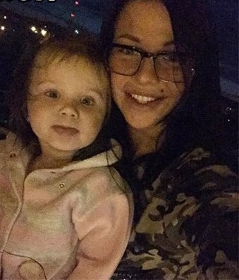 Шева с маленькой дочкой Арианной ​Фото: Соцсети 
