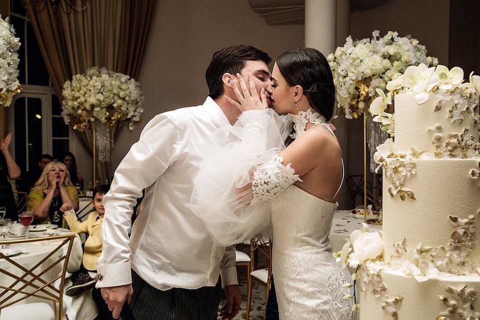 Женя Кузин и Саша Артемова сыграли свадьбу в конце прошлого года Фото: «Инстаграм» 