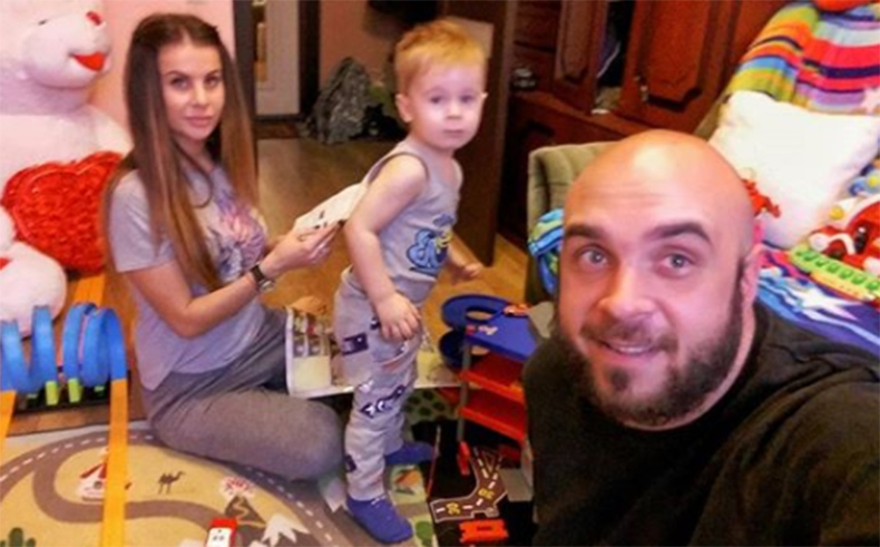 Глеб Жемчугов часто навещает бывшую жену Ольгу и сына Мишу, которого просто обожает ​Фото: «Инстаграм»  