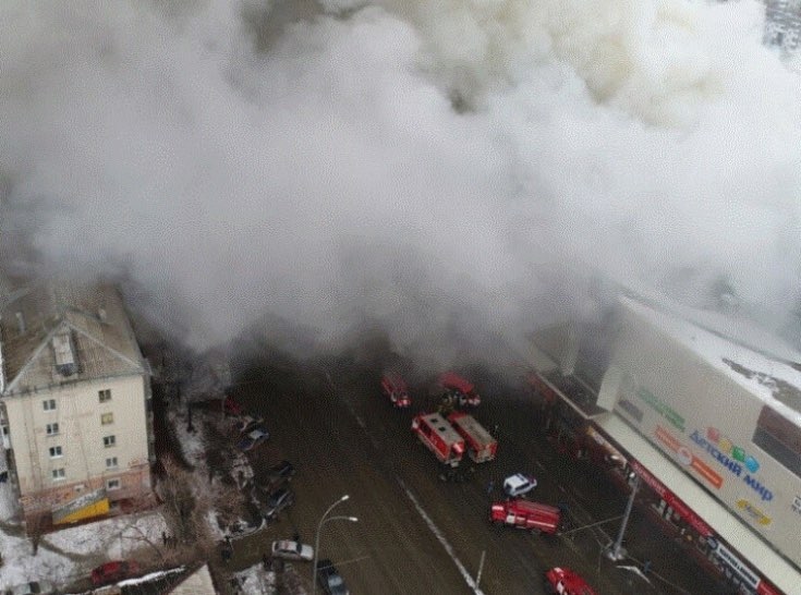 По сообщениям очевидцев, при пожаре в Кемерове погибло около 400 человек Фото: «Инстаграм» 