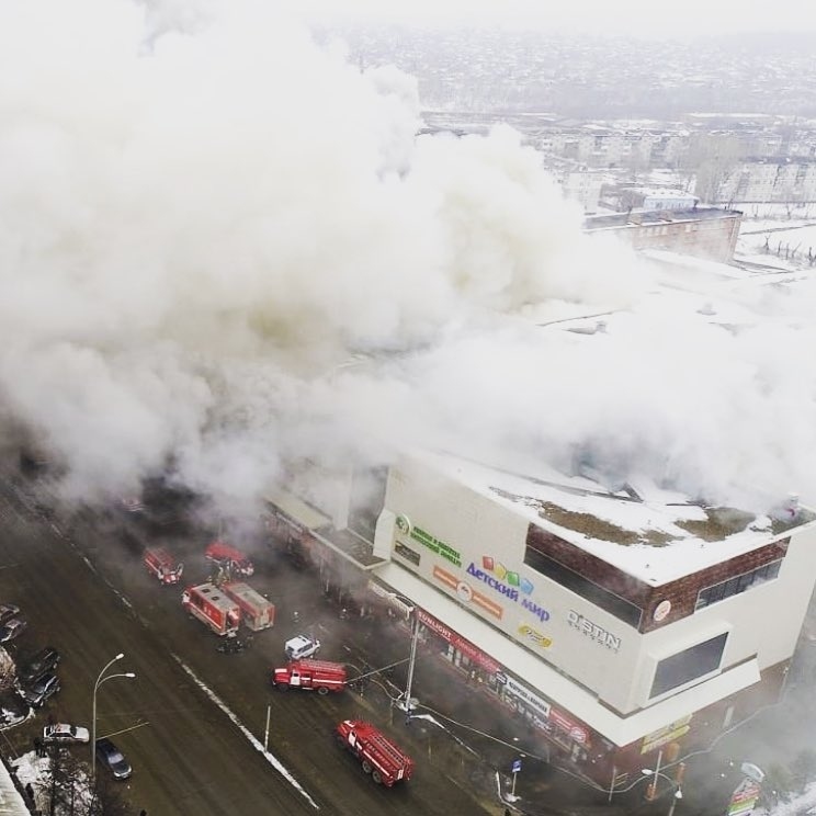64 человека погибли при пожаре в ТЦ «Зимняя вишня» ​Фото: «Инстаграм» 