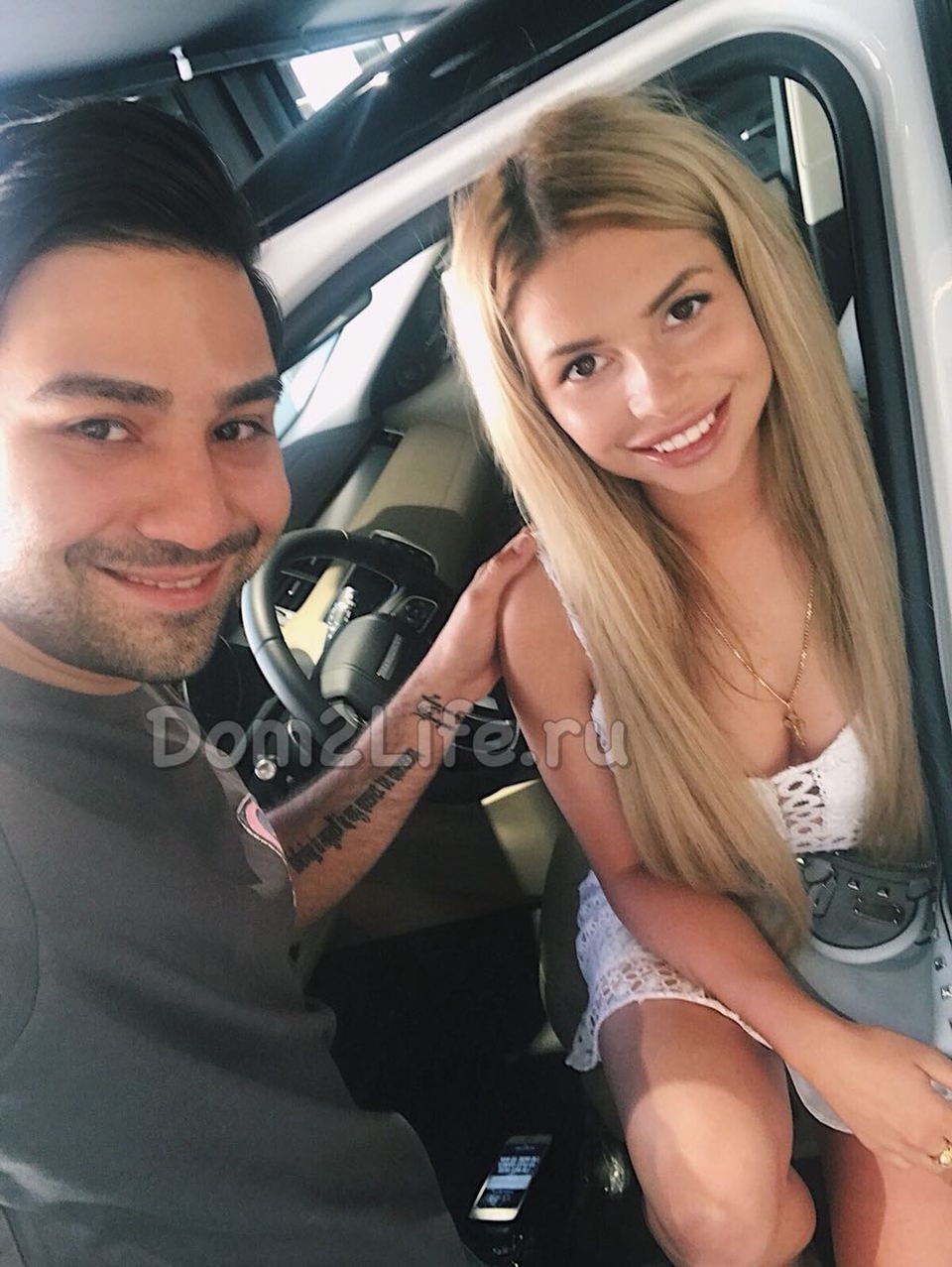 20-летняя Алиса встречается с 33-летним испанским миллионером Фото: «Инстаграм» 