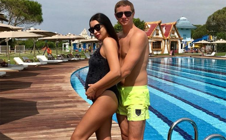 Лариса и Роман Павлюченко станут многодетными родителями ​Фото: «Инстаграм» 