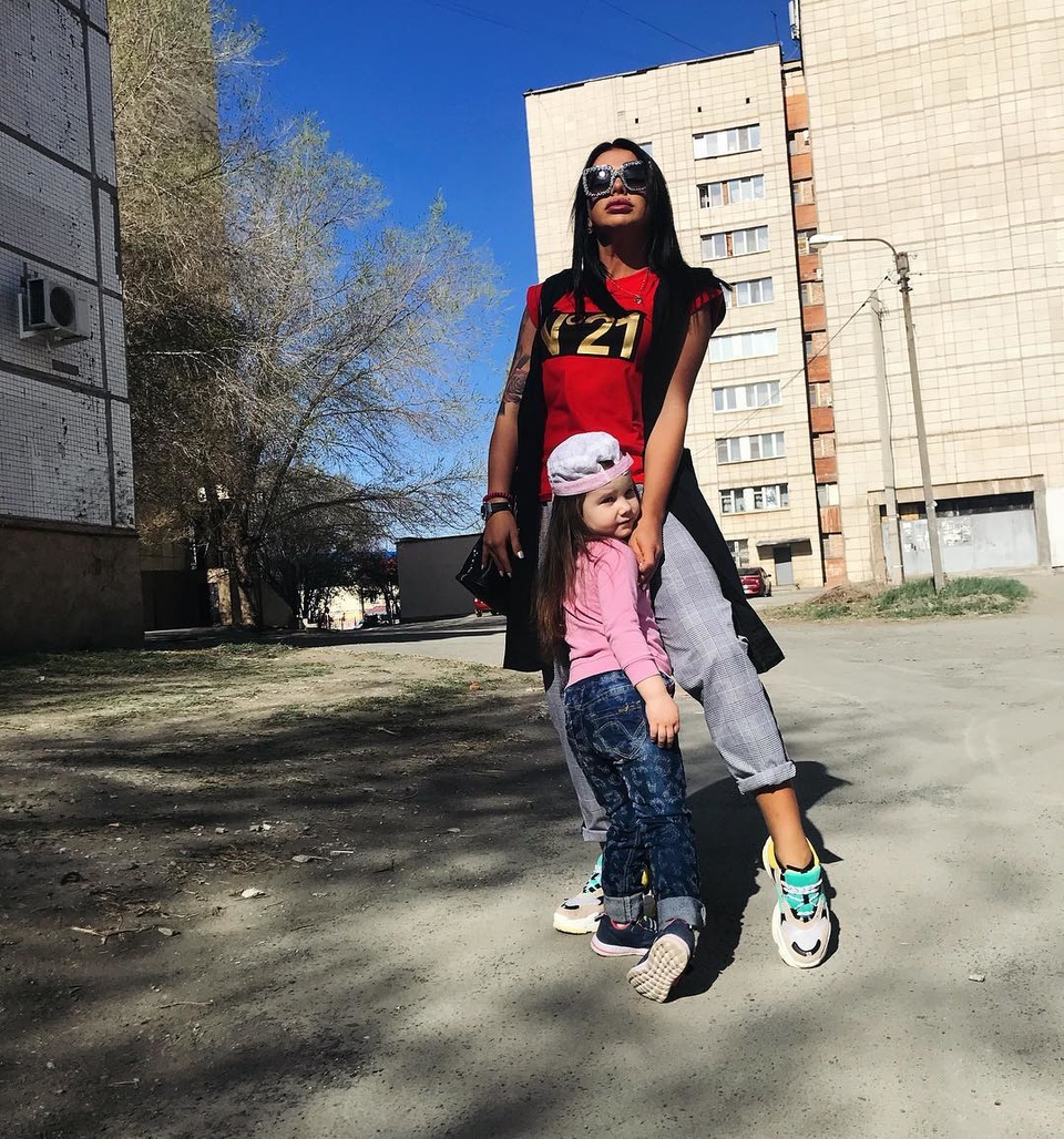 Саша Шева с дочкой Арианной ​Фото: «Инстаграм» 