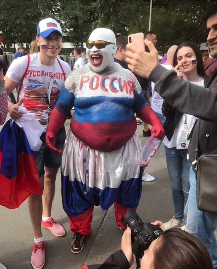 Фанаты душой и телом болеют за Россию Фото: «Инстаграм» 