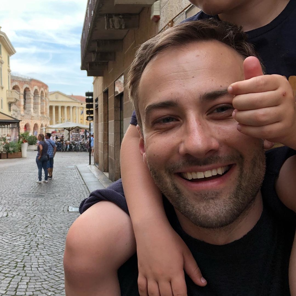 Дмитрий отдыхает с сыном в Италии ​Фото: «Инстаграм» 