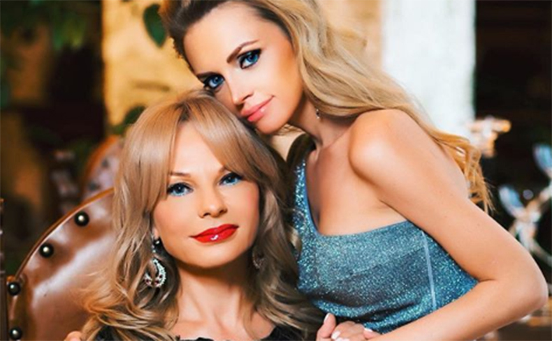 Милана Кержакова и ее мама Наталья Тюльпанова ​Фото: «Инстаграм»  