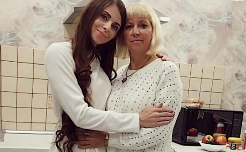Ольга Рапунцель с мамой Татьяной Владимировной ​Фото: «Инстаграм»  