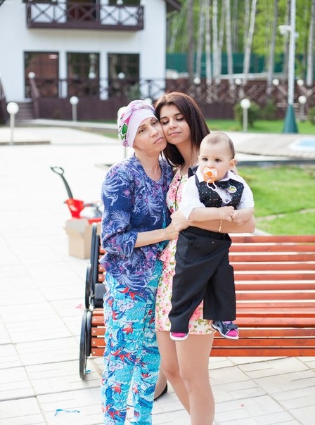 Алиана поддерживала маму во время болезни ​Фото: «Инстаграм»  