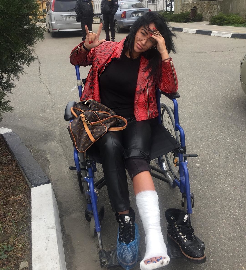 Берникова впервые в жизни сломала ногу ​Фото: «Инстаграм» 