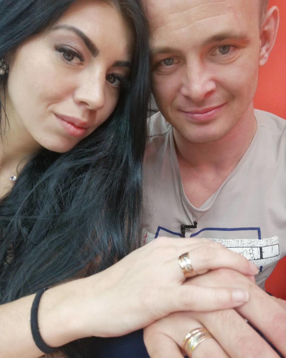 Диана и Сергей теперь носят по два кольца Фото: «Инстаграм» 