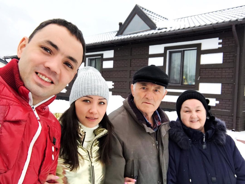 Родители Саши Гобозова одобрили его выбор ​Фото: «Инстаграм»  