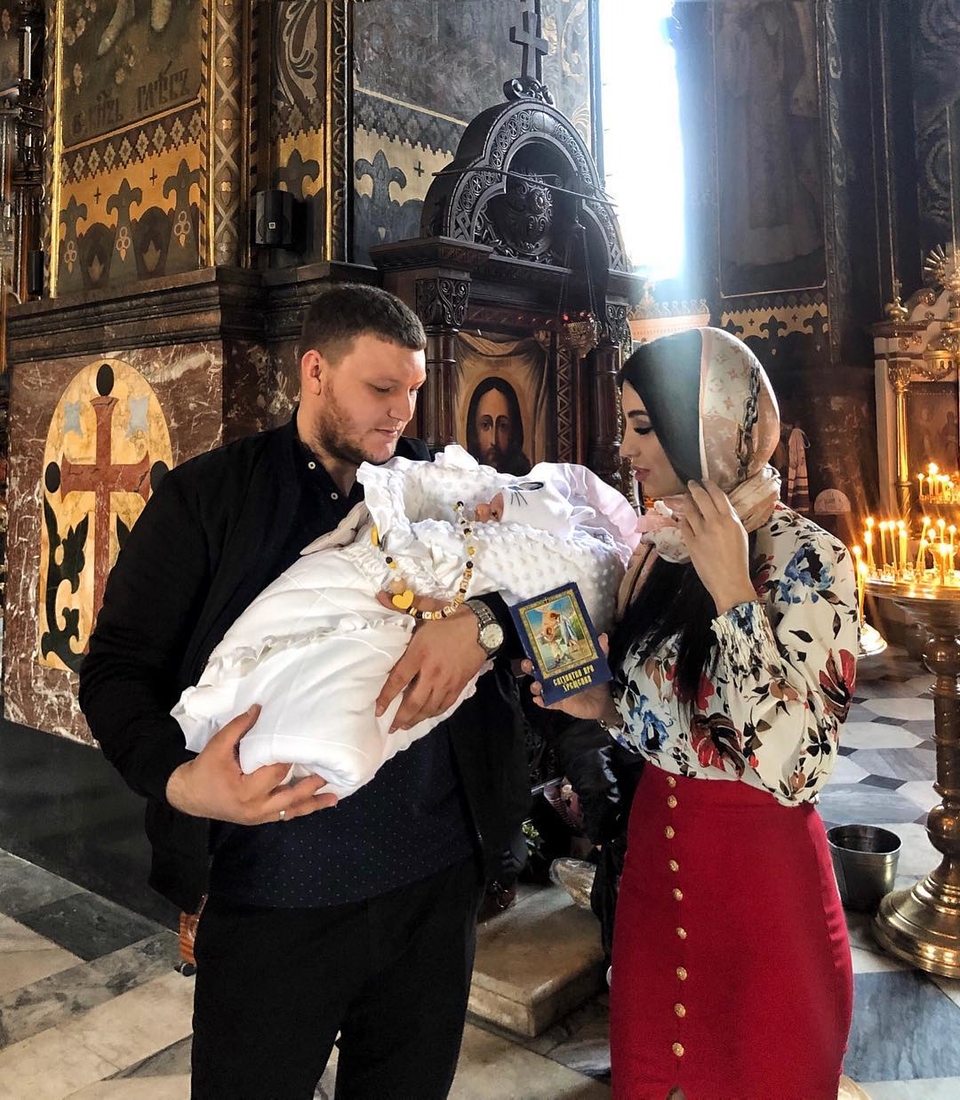 Дана и Дима посвятили сына в православную веру ​Фото: «Инстаграм»  