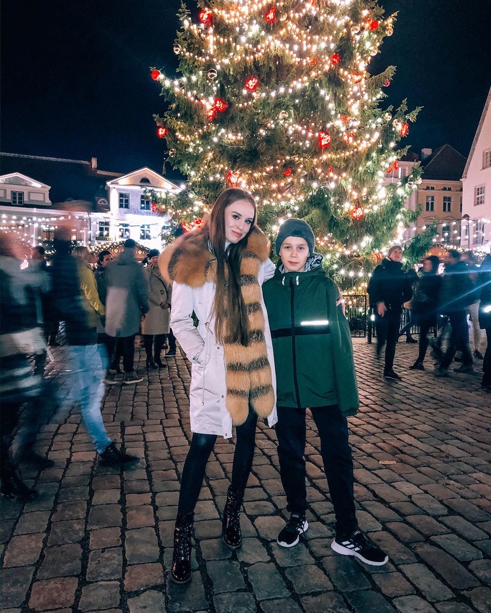 Милена с младшим братом ​Фото: «Инстаграм»  