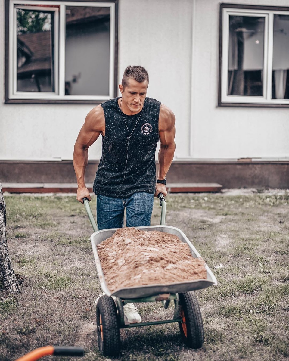 У участников проекта праздник. 