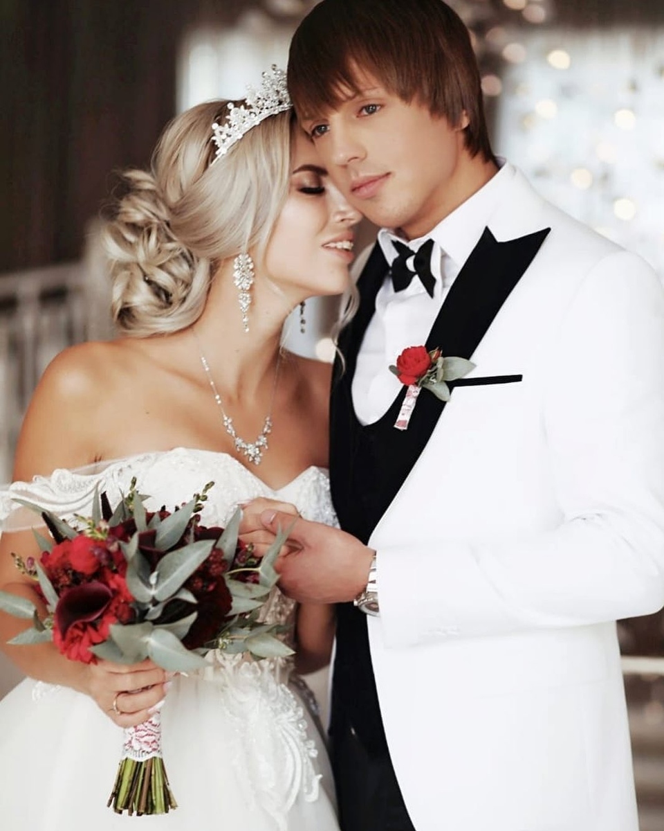 Игрунова и Уломский в день свадьбы выглядели очень счастливыми ​Фото: «Инстаграм»  