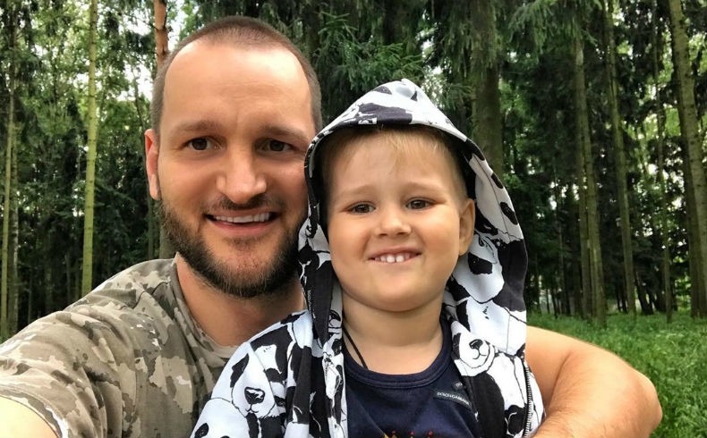 Лёша Самсонов с сыном Мироном&nbsp; ​Фото: «Инстаграм» 