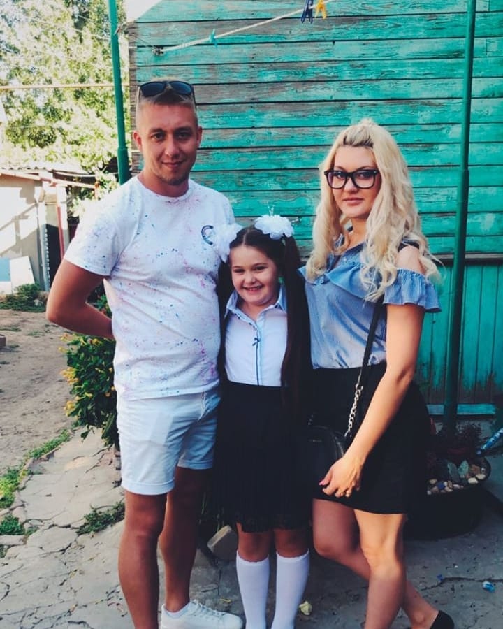 Супруги Иванченко проводили дочь в первый класс ​Фото: «Инстаграм» 