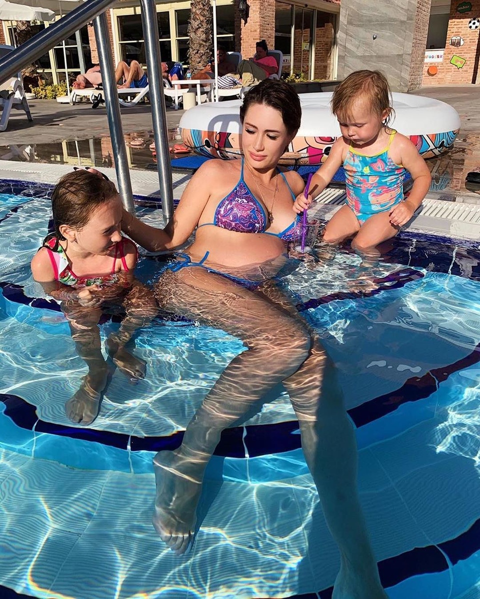 Алёна Ашмарина с дочками провела прекрасную неделю в Турции ​Фото: «Инстаграм»  