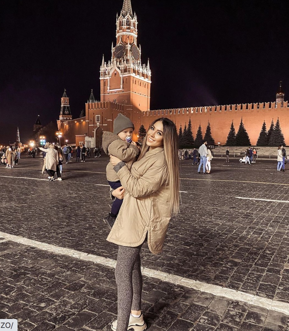 Для Алёны важно, чтобы вся её семья жила в Москве&nbsp; ​Фото: «Инстаграм» 