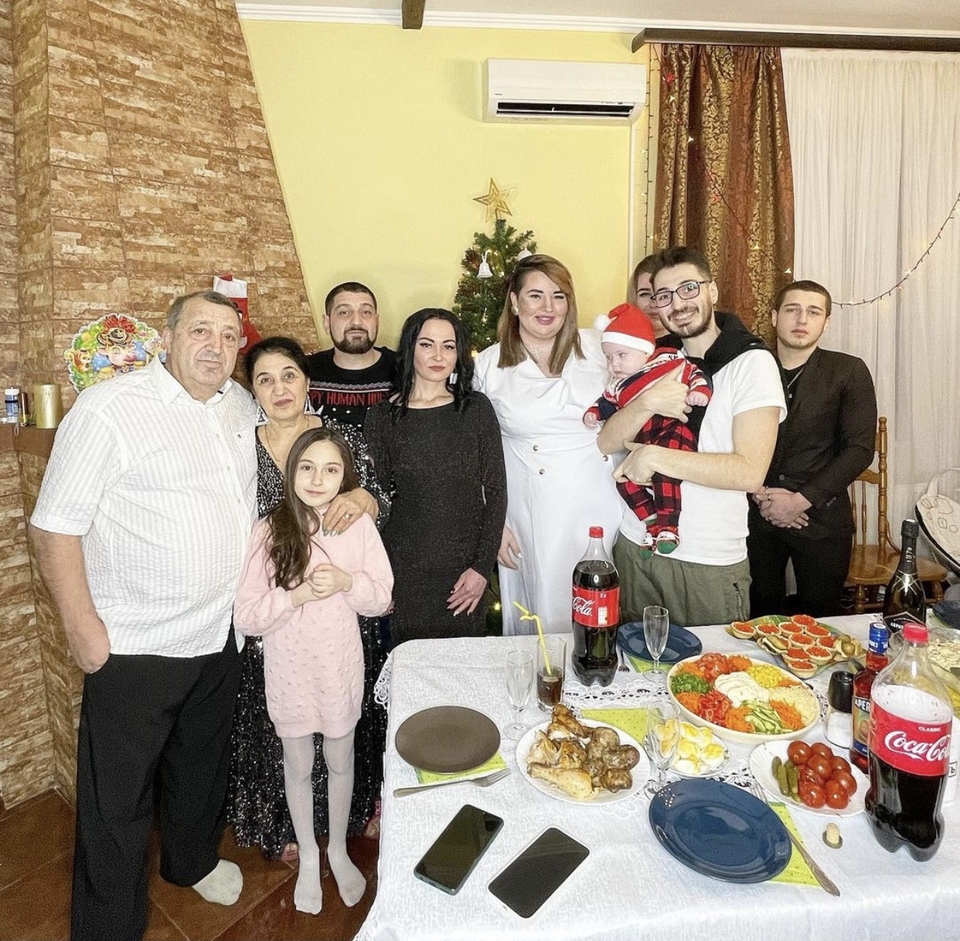 Большая и дружная семья Черно-Оганесян