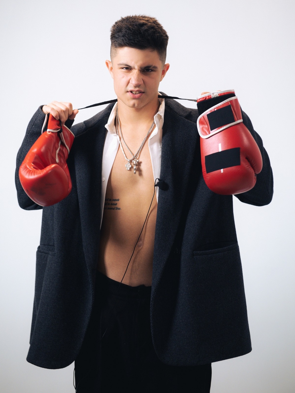 Участник мечтает покорить шоу-бизнес